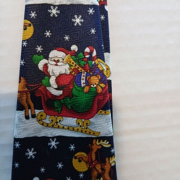 2 Christmas Tie's Unbranded 100% Polyester, Made in Korea. - Picture 4 of 10